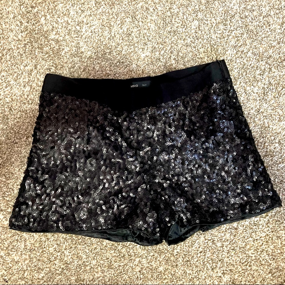 Black MNG sequin booty shorts size 6